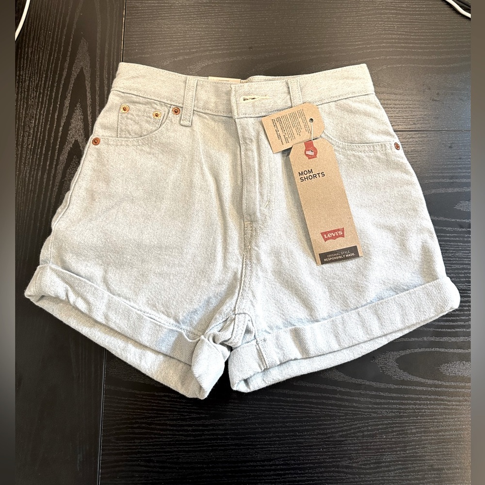LEVI A Line Mom Shorts